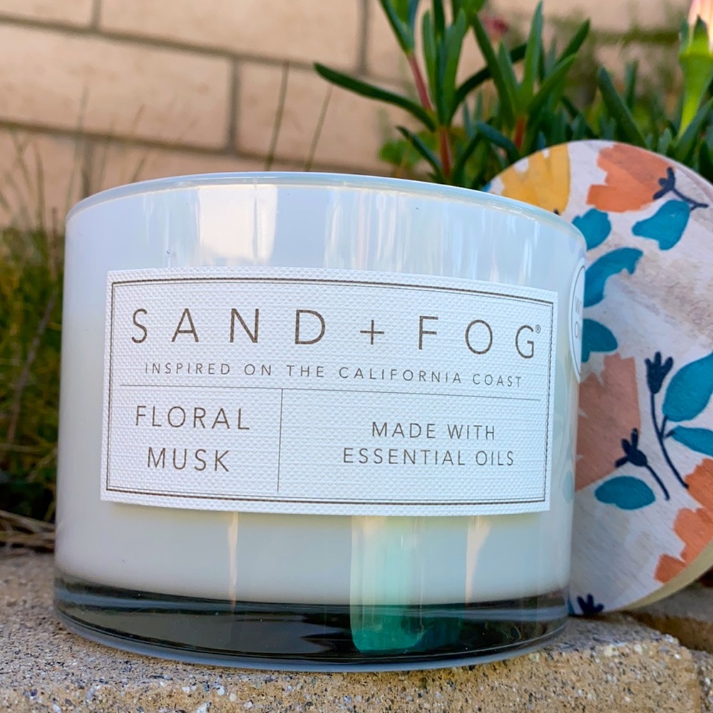 Floral Musk Sand+Fog Candle